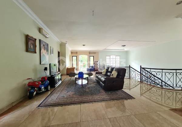 Beautiful Stand Alone With Furnished In Bangka South Jakarta