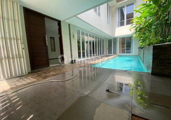 For Rent Modern House Furnished With S.pool In Elite Senopati  2