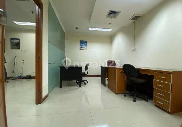 Ruang Kantor Murah Dibawah Jnop Puri Imperium Office Plaza, Kuningan  2