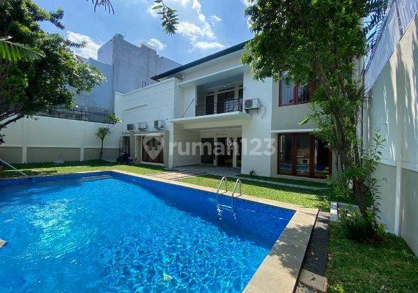 Stunning Stand Alone Tropical House In Kemang Timur