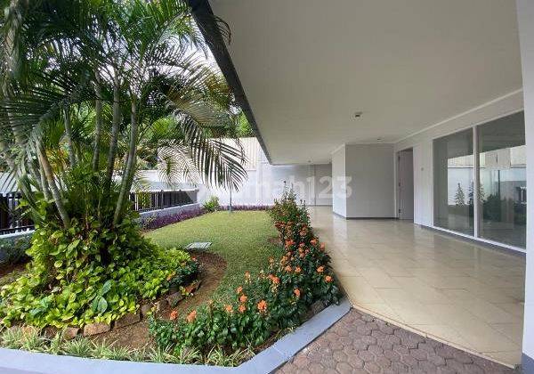 Classic House In A Huge And Beautiful Compound Kemang 2