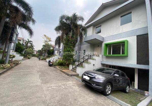 Beautiful House In Huge Compound 300 Meter To Mrt Station Fatmawati 1