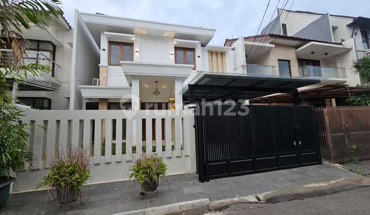 Dijual Rumah Minimalis Modern Sudah Renovasi Mewah di Pondok Indah Jakarta Selatan Dijual Rumah Minimalis Modern Sudah Renovasi Mewah di Pondok Indah Jakarta Selatan
