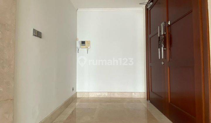 Luxury And Spacious Unit Scbd Suites Apartment For 3 Bedrooms In Scbd