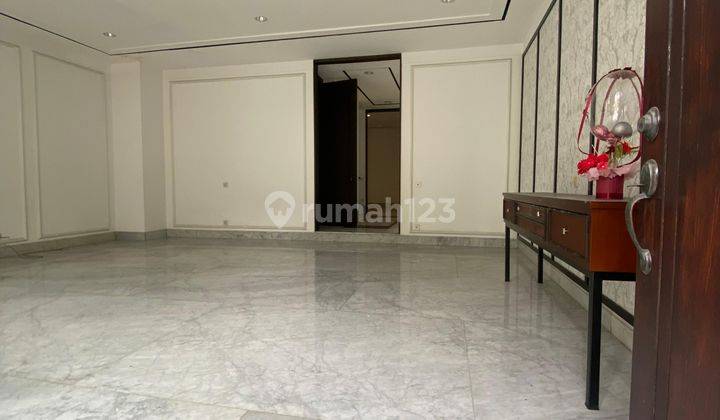 Luxury House 3 Floors With Private Escalor In A Beautiful Compound