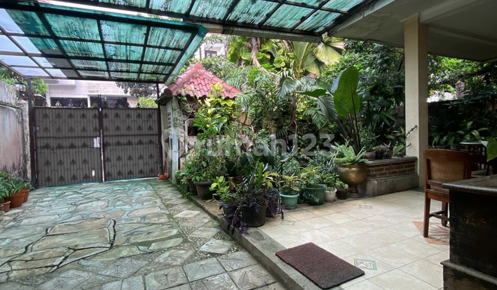 Dijual Murah Rumah Tua Kokoh Jalan Lebar Area Bagus dan Elite Blok S Senopati Kebayoran Baru Jaksel 2