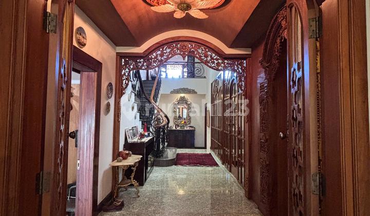 For Sale 2-Storey Luxury Mediterranean Style House, Luxurious Finishing with Granite and Marble in the Elite Area of Bangka, South Jakarta