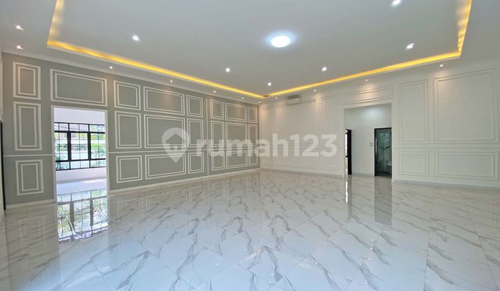Dijual Rumah Cantik dengan Design American Classic 1 Lantai di Area Strategis, 5 Menit ke MRT Fatmawati, 15 Menit ke Mall Pondok Indah, Jakarta Selatan Dijual Rumah Cantik dengan Design American Classic 1 Lantai di Area Strategis, 5 Menit ke MRT Fatmawati, 15 Menit ke Mall Pondok Indah, Jakarta Selatan