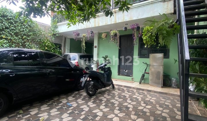 Dijual Rumah Kos 14 Kamar, 3 LT di Area Strategis, Best Lok 5 Menit ke Kuningan, Mampang Prapatan Jaksel Dijual Rumah Kos 14 Kamar, 3 LT di Area Strategis, Best Lok 5 Menit ke Kuningan, Mampang Prapatan Jaksel
