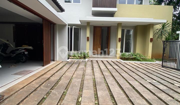 Modern House With Private Pool in a Beautiful Neighborhood Kemang