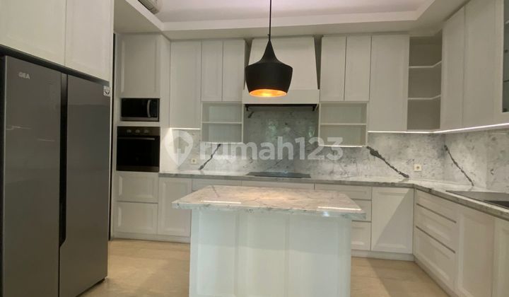 Disewa Apartment Mewah Like a Resort in Huge Compound, Antasari
