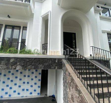 Rumah Mewah Bergaya Modern 3 Lt Dan Private Lift Di Panglima Polim