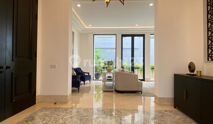 Luxury Brand New 3 Floors House In One Gate System Of 4 Houses Kebayoran Baru Radio Dalam 1Km ke Pondok Indah1km Luxury Brand New 3 Floors House In One Gate System Of 4 Houses Kebayoran Baru Radio Dalam 1Km ke Pondok Indah1km