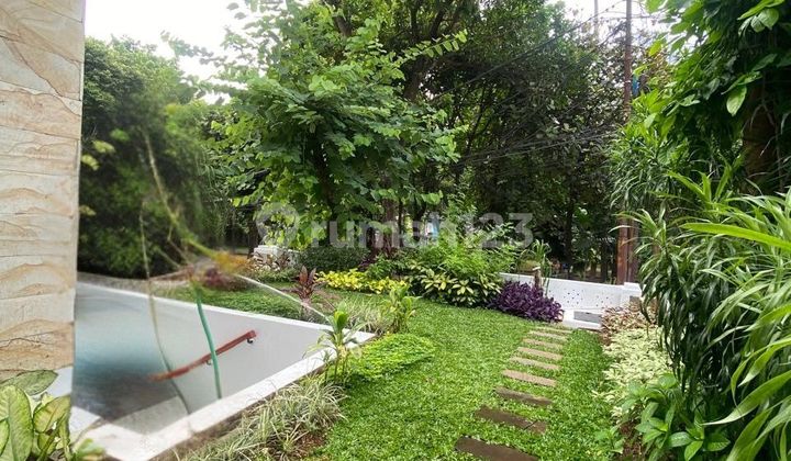 For Rent Modern House With Swimming Pool In Elite Senopati 2