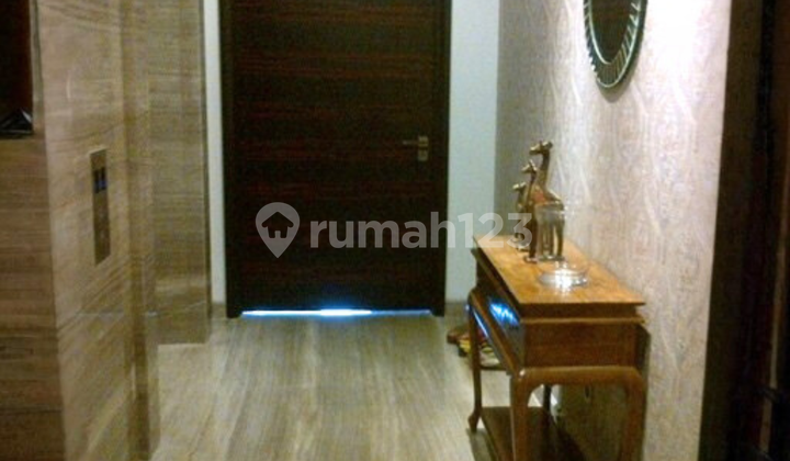 Disewa 3BR Apartemen Kemang Village Tower Bloomington, With Best View 2