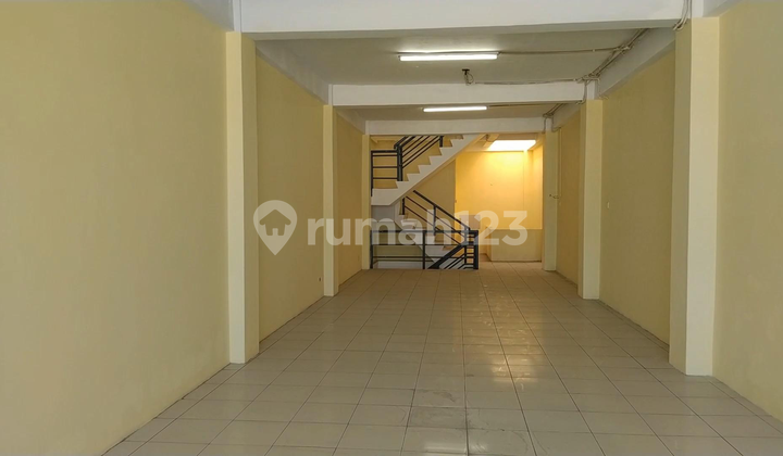 Dijual Ruko 2 Lantai Kokoh dengan Rooftop di Daerah Fatmawati, Jakarta Selatan