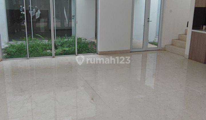 Rumah Riviera Metland Puri 10x18m2  3menit Ke Toll Fasilitas Lengkap 1