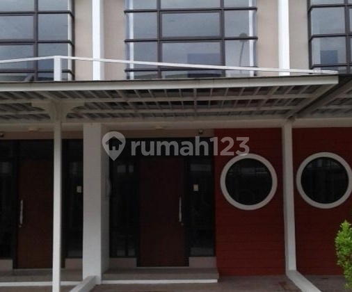 Rumah Green Lake City Cluster East Asia 4X15m2 2 Lantai SHM