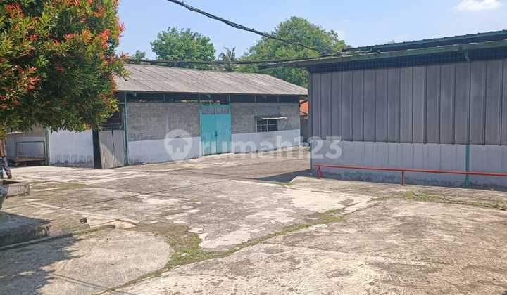 Factory in Cukang Galih, Curug Tangerang, Area 8500m2, SHM, Container Access. Factory in Cukang Galih, Curug Tangerang, Area 8500m2, SHM, Container Access.