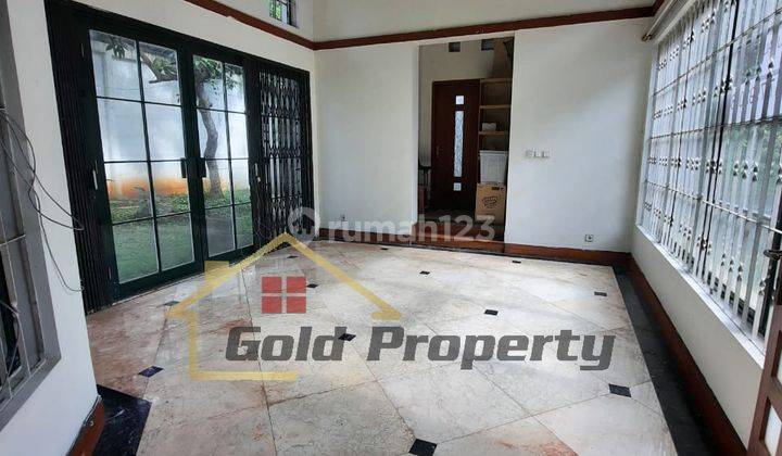Jual Cepat Rumah Klasik di Bsd 2