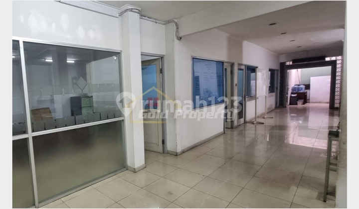 Ruko Luas di Per 3An Jalan M.toha Strategis Cocok Segala Jenis Usaha Kota Tangerang