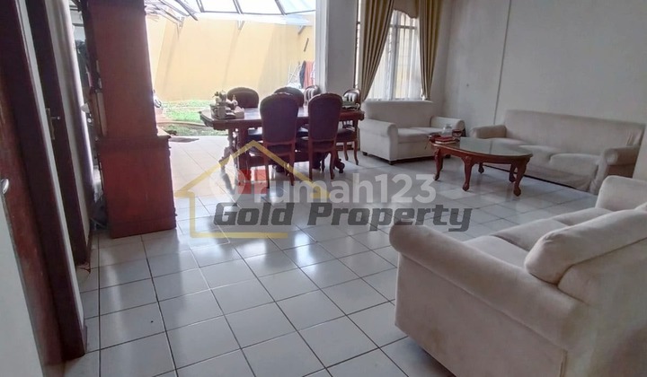 Rumah Hook Cluster Griya Loka BSD Dekat ke Sekolah Santa Ursula, Gereja Santa Monika, Dekat ke Tol, Pasar Modern BSD 2