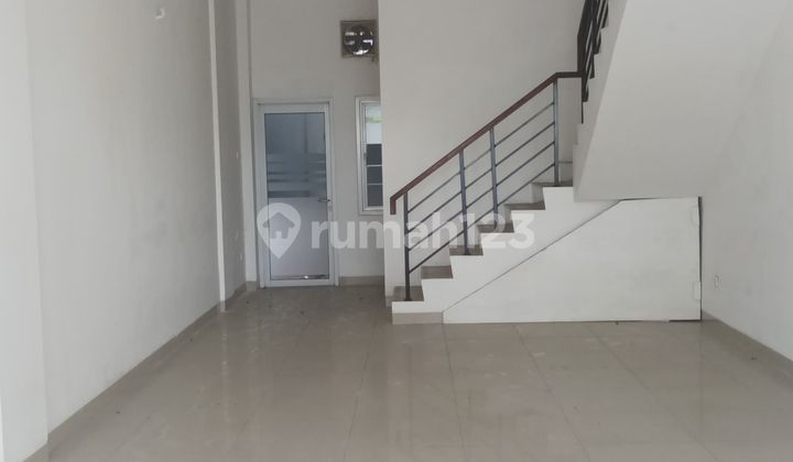 For Sale 3-Story Shop House in BSD Facing Road Near Atmajaya Campus. 2