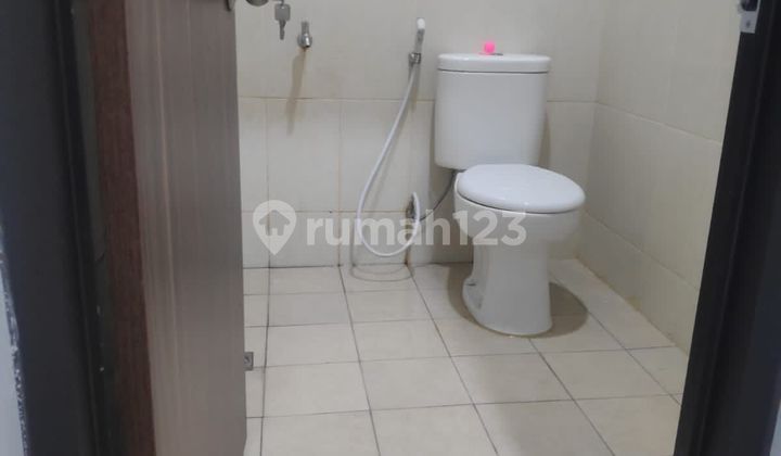 Dijual & Disewakan - Ruko Db (Siap Pakai) Ruko Terawat, Bersih, dan Fungsional. Cocok Khusus untuk Kantor atau Gudang Penyimpanan Barang Kering. Dijual & Disewakan - Ruko Db (Siap Pakai) Ruko Terawat, Bersih, dan Fungsional. Cocok Khusus untuk Kantor atau Gudang Penyimpanan Barang Kering.