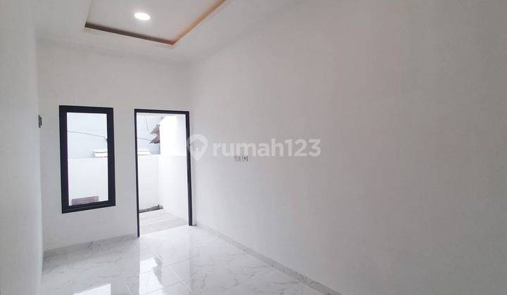 Dijual Rumah Minimalis Modern 2 Lantai  2