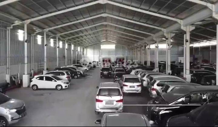 Rent Gudang Rapih Bagus LB 3000M2 Strategis Pinggir Jalan Ex Showroom di Kebalen Bekasi Utara 1