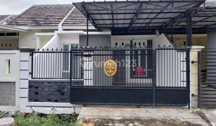 Sewa Cepat Rumah Bagus Baru Renov Strategis Jalan Utama komplek  Cluster Sanur Pondok Ungu Bekasi 2