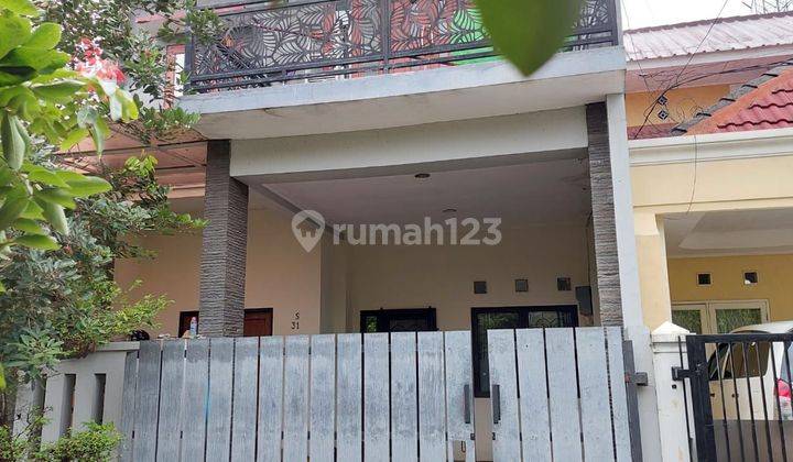 BU Cepat Murah Rumah Bagus 3 Lt semi Furnish SHM  di Perumahan Bumi Anggrek Bekasi 2