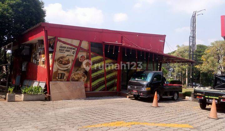 Tempat Usaha Kuliner Murah Ex Dudung Roxy Pinggir Jalan Raya komplek Mall Ujung Menteng Jakarta Timur 1