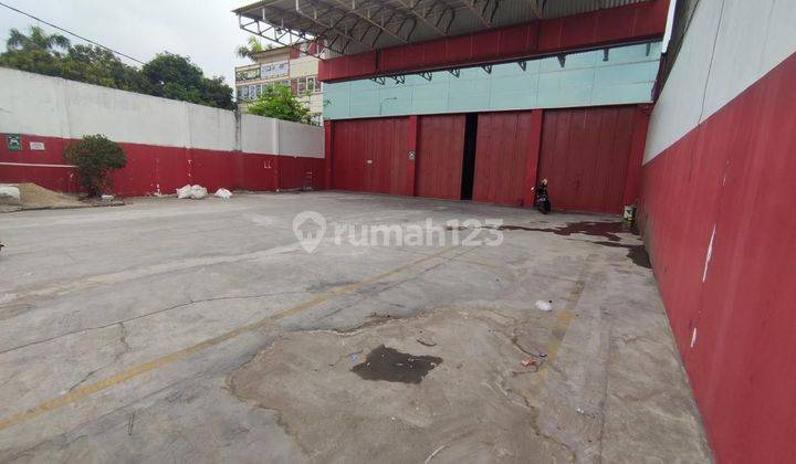 Gudang Pinggir Jalan Raya Propinsi Lb 1200m2 Cocok Supermarket Showroom Expedisi  Di  Kranji Bekasi 1