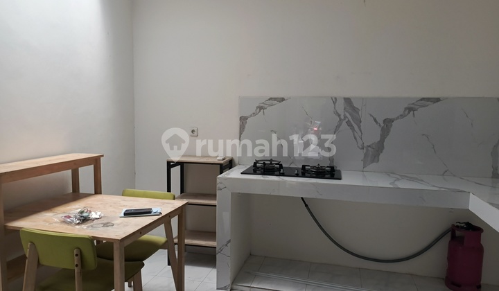 Rumah Murah 2 Lantai Semi Furnish Ac Kulkas Kompor Strategis Dekat Sumarecon Cluster Lavesh Harapan Indah Bekasi 2