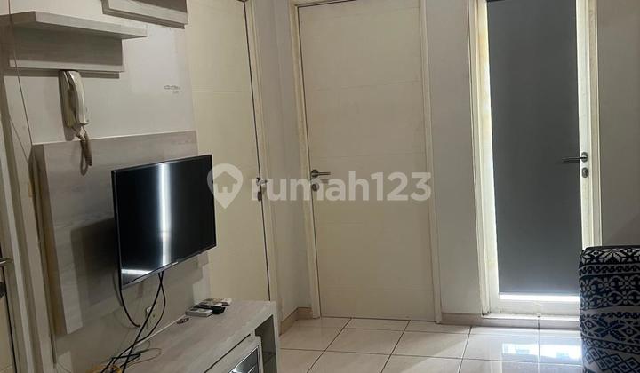For Rent Ready-to-Occupy Apartment in Summarecon Bekasi, 2 bedrooms 2