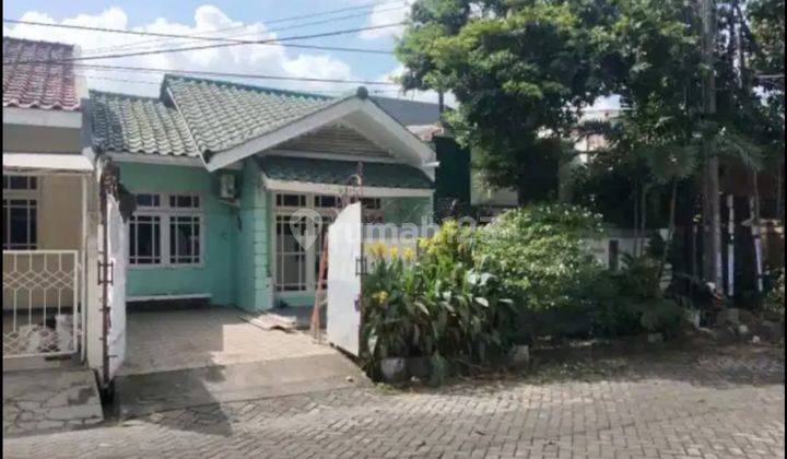 Rumah Asri Luas 150m2 Murah Strategis Harapan Indah Bekasi barat 1