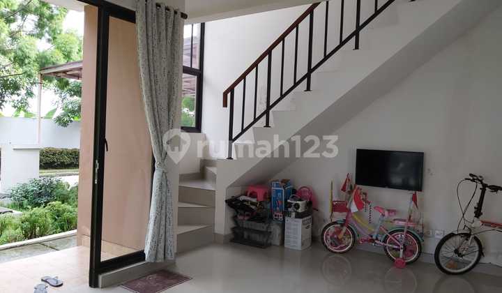Dijual Murah Rumah Hoek di Green Ara Residence, Harapan Indah 2 Bekasi Harga 1.7 M Nego 1