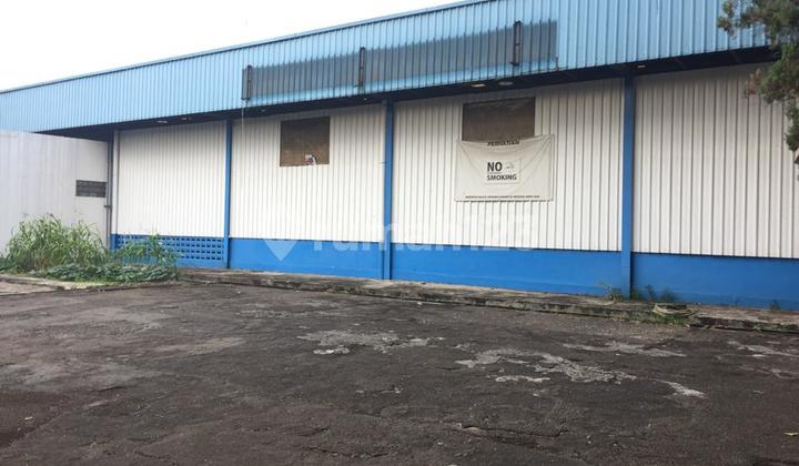 Warehouse for Sale Ready to Use, Below NJOP Price Near Toll Road in Jiep Pulogadung, East Jakarta Warehouse for Sale Ready to Use, Below NJOP Price Near Toll Road in Jiep Pulogadung, East Jakarta