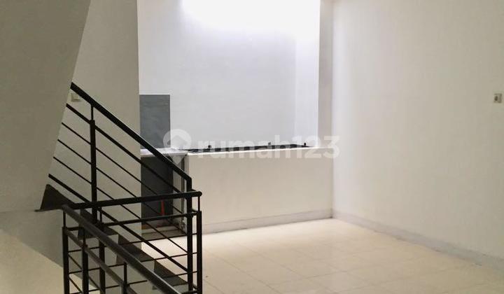 DIJUAL CEPAT! Ruko Bulevard Hijau - Lokasi Strategis & Cocok Segala Jenis Usaha 