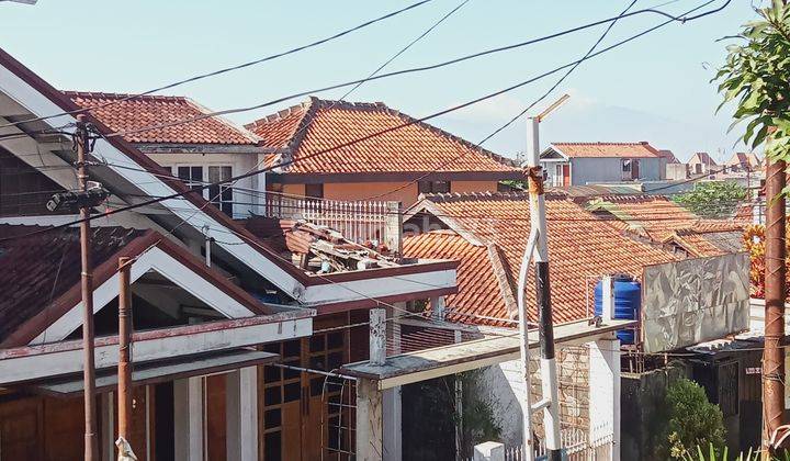 Rumah 2 lantai di Padasuka Saung Udjo Bandung 2