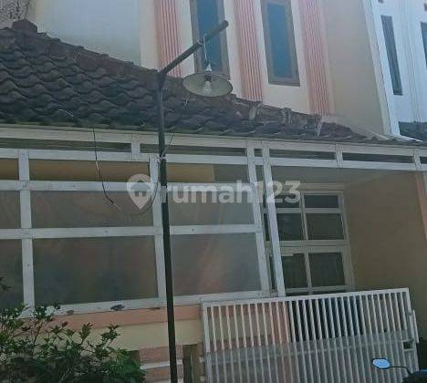 Rumah Minimalis 2 Lantai kiarasari Buahbatu Bandung  1