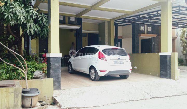 Rumah Minimalis 2 Lantai Komplek Sayap Cikutra Bandung  1