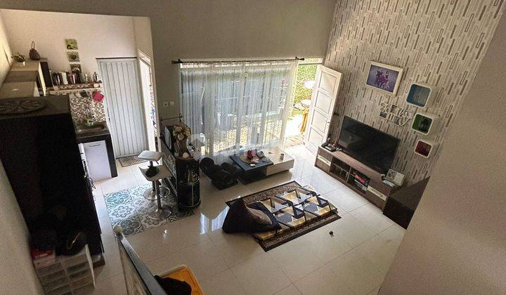 Rumah Minimalis 2 Lantai Nyaman Stalrtegis Bandung 2