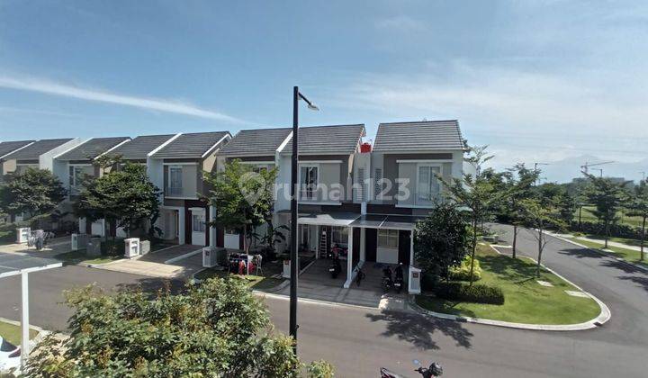 Rumah Minimalis Komplek Sumarecon Kota Bandung  1