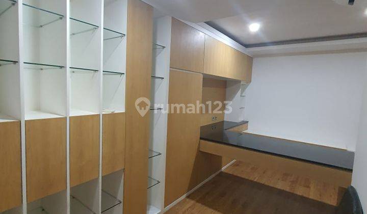 Rumah Mewah Minimalis 3 Lantai di Casa Jardin Daan Mogot, Yl 2