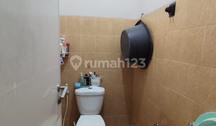 Selling a Neat and Well-Maintained House in Taman Ubud Cluster, Lippo Karawaci Yua 2