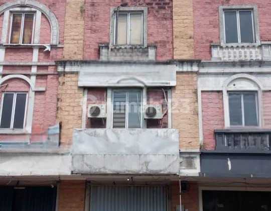 Jual Murah Ruko Paramount Center Pcc 3 Lantai Gading Serpong Ade Jual Murah Ruko Paramount Center Pcc 3 Lantai Gading Serpong Ade