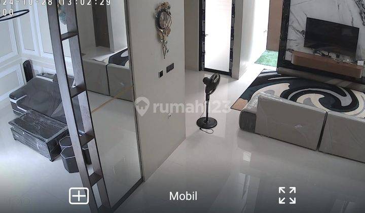 Dijual Cepat Rumah Hoek 3 Lantai Furnished Anggrek Loka, Bsd Ll 2