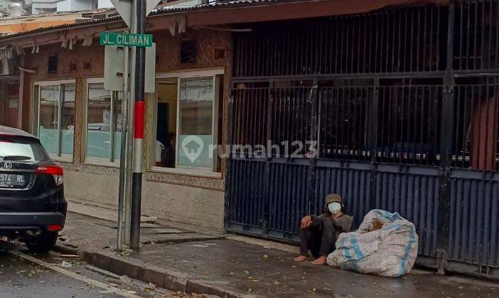 Rumah Dicikini Kavling Komersil Jalan Raya Hook Jakarta Pusat Ade 1